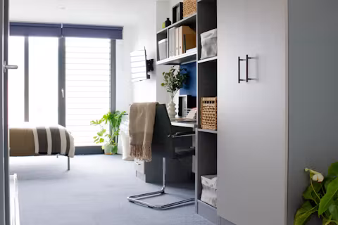 trapezium-leeds-ROOM