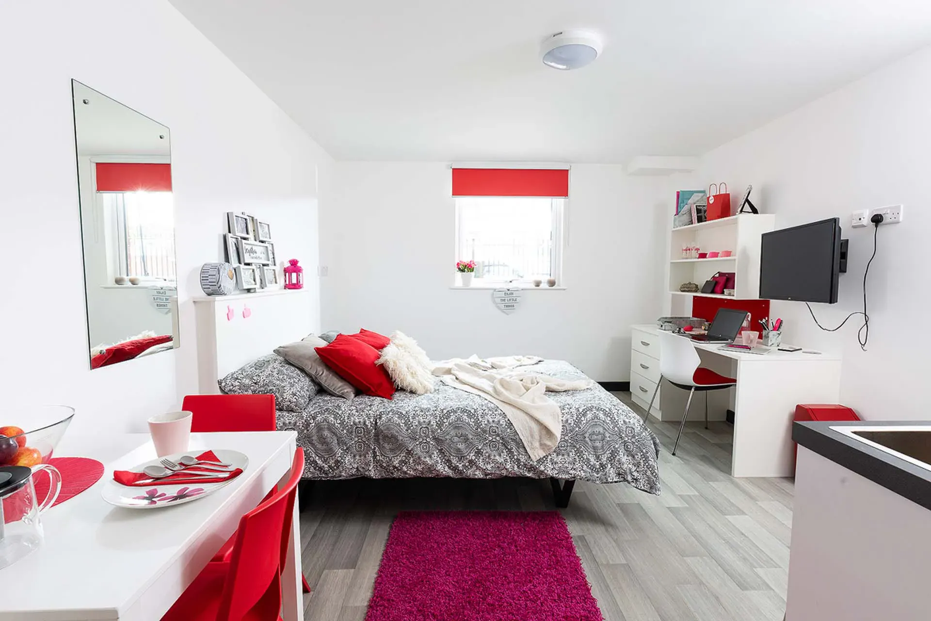 julian-court-coventry-Deluxe Studio