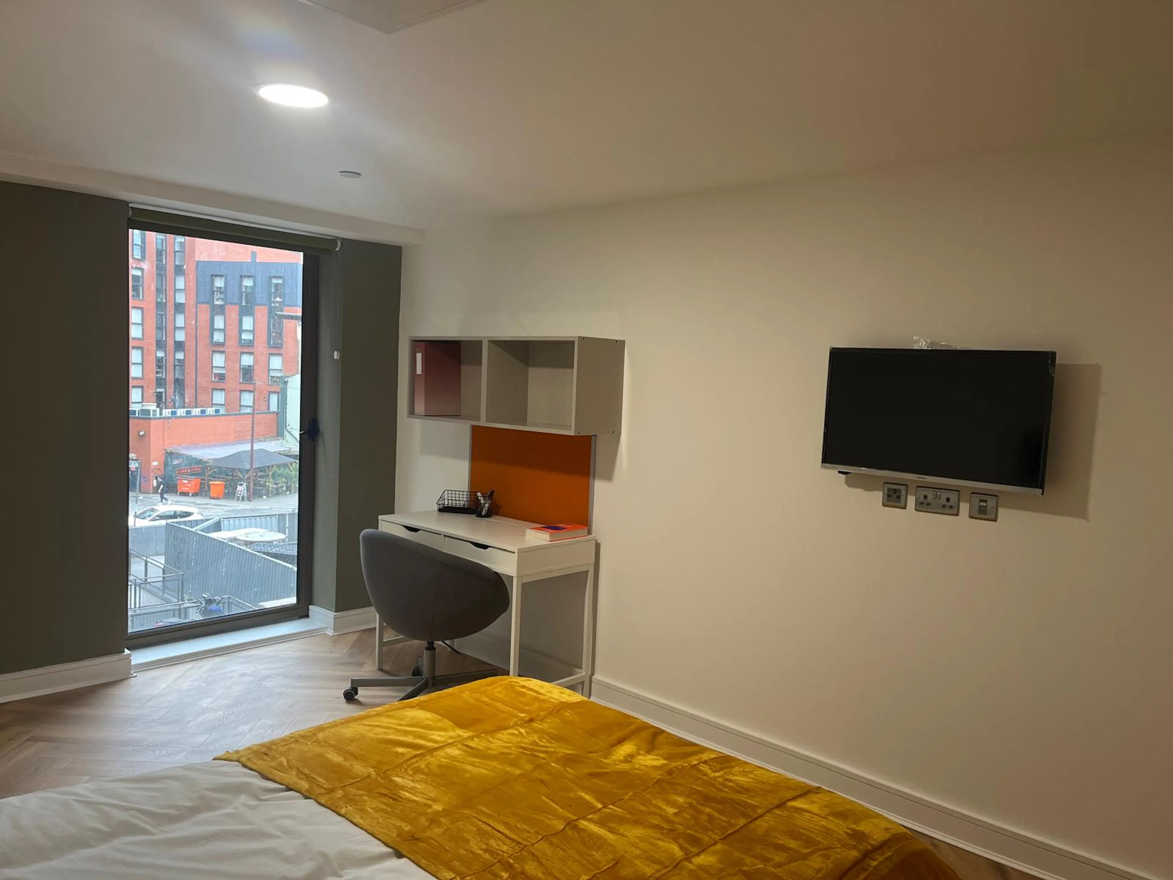 Premium Studio ROOM 2
