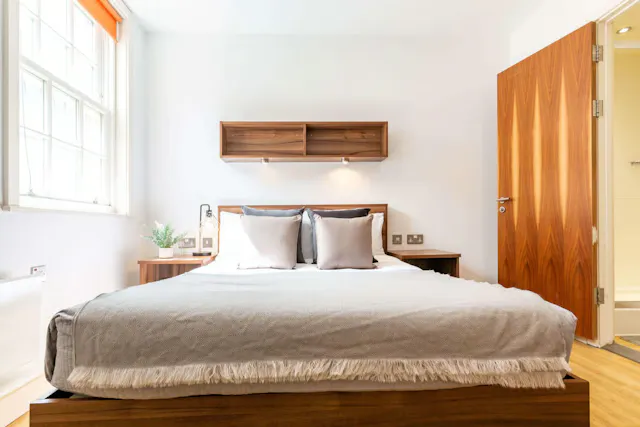 Deluxe Studio room image 1