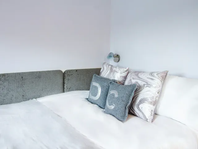 Deluxe Studio room image 1