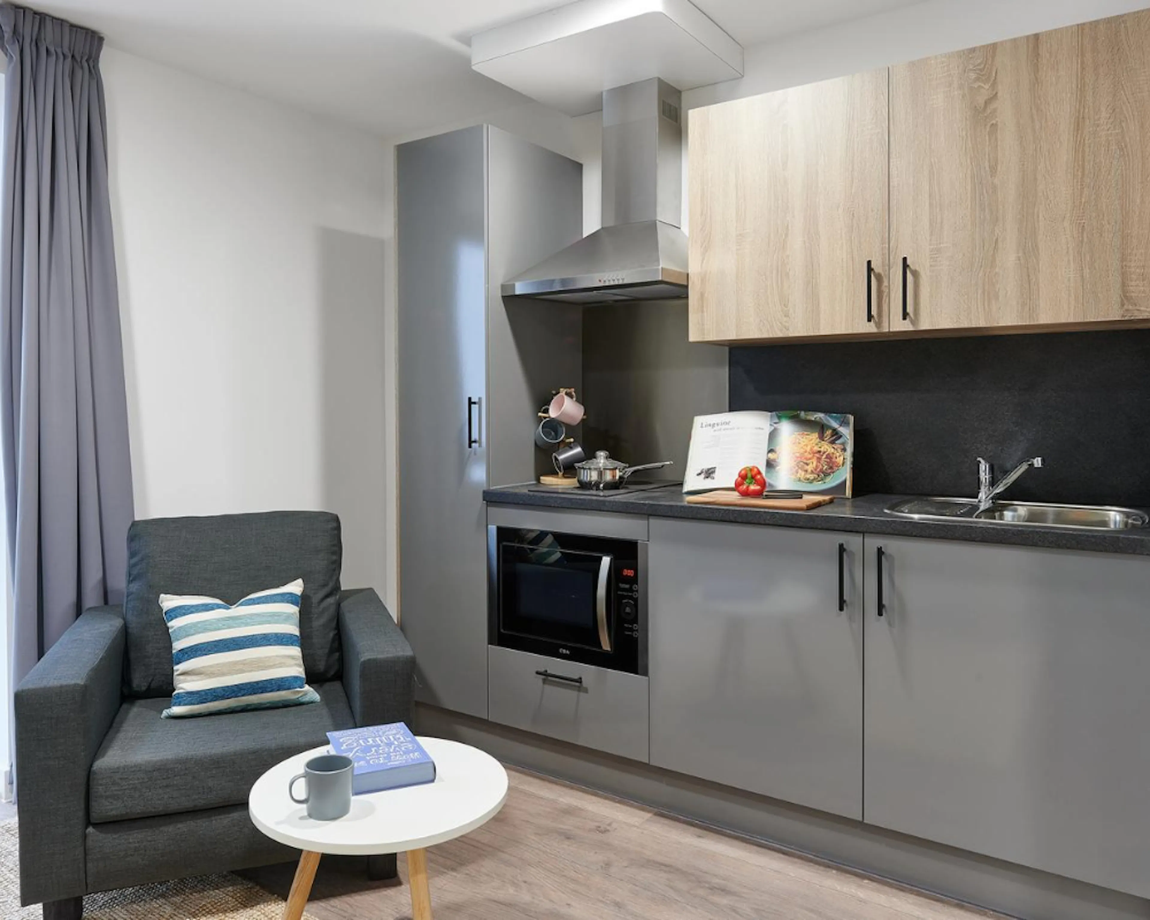 Deluxe Studio KITCHEN 3