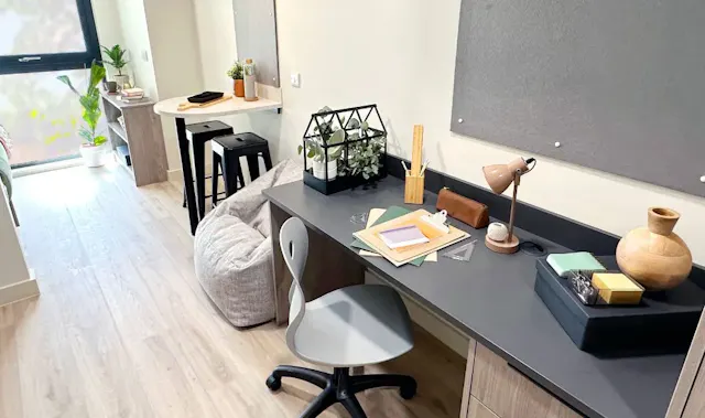 Premium Studio room image 3