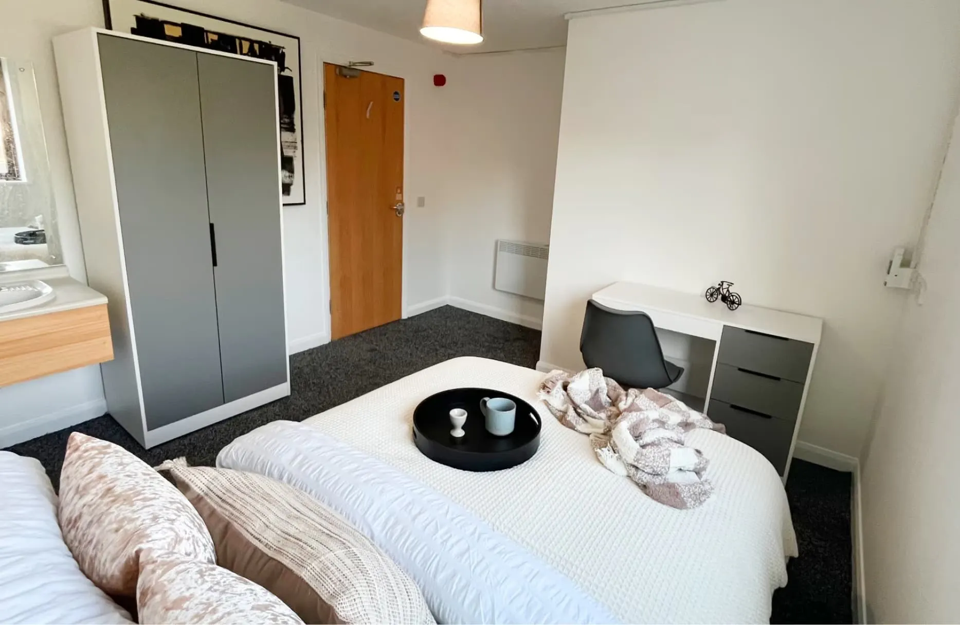 clanny-house-sunderland-Deluxe Room