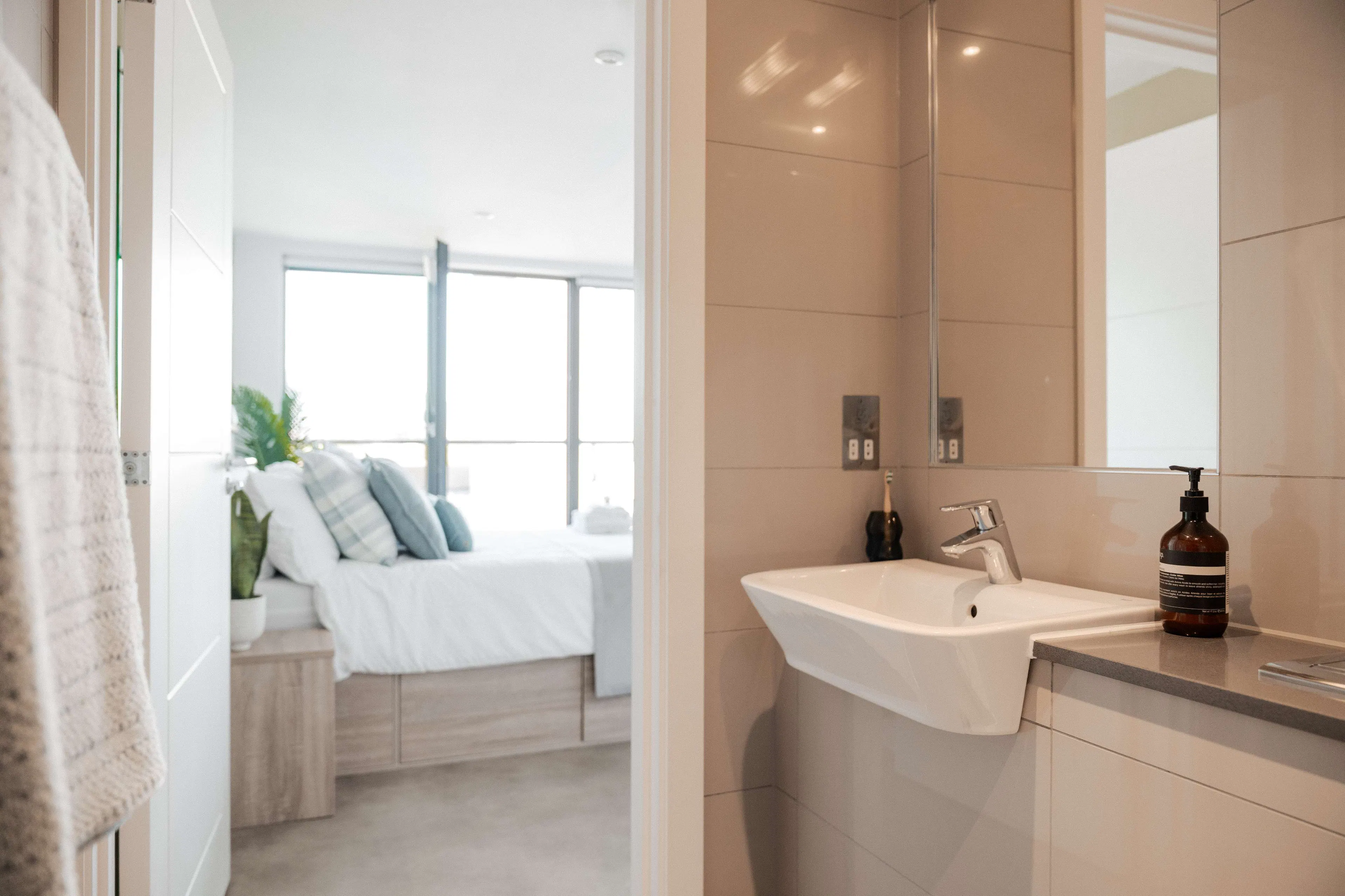 Ultimate En-suite BATHROOM 3