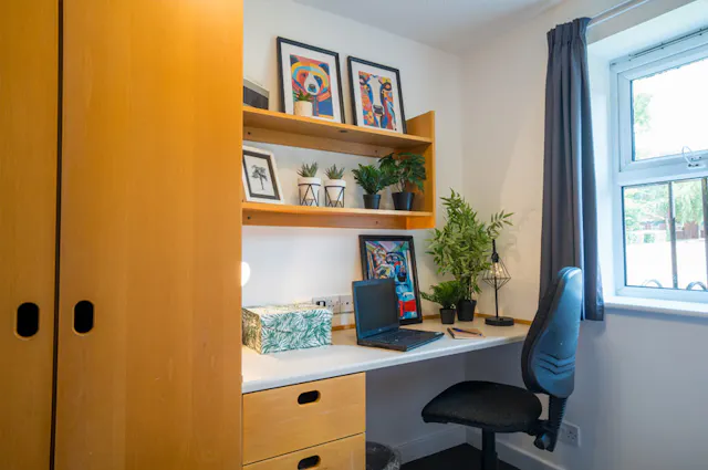 Standard Ensuite  room image 2