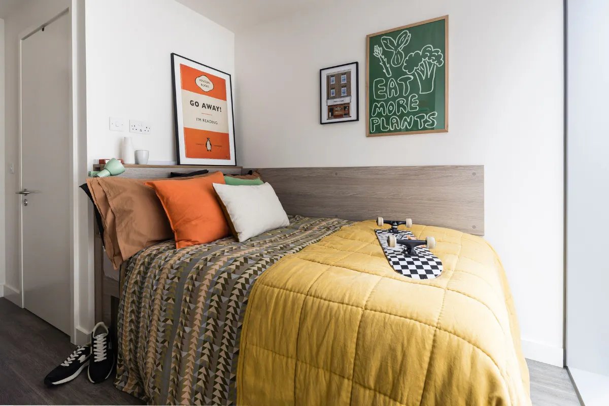 gobritanya-london-bridge-london-Diamond En-Suite - Standard View Mid Level