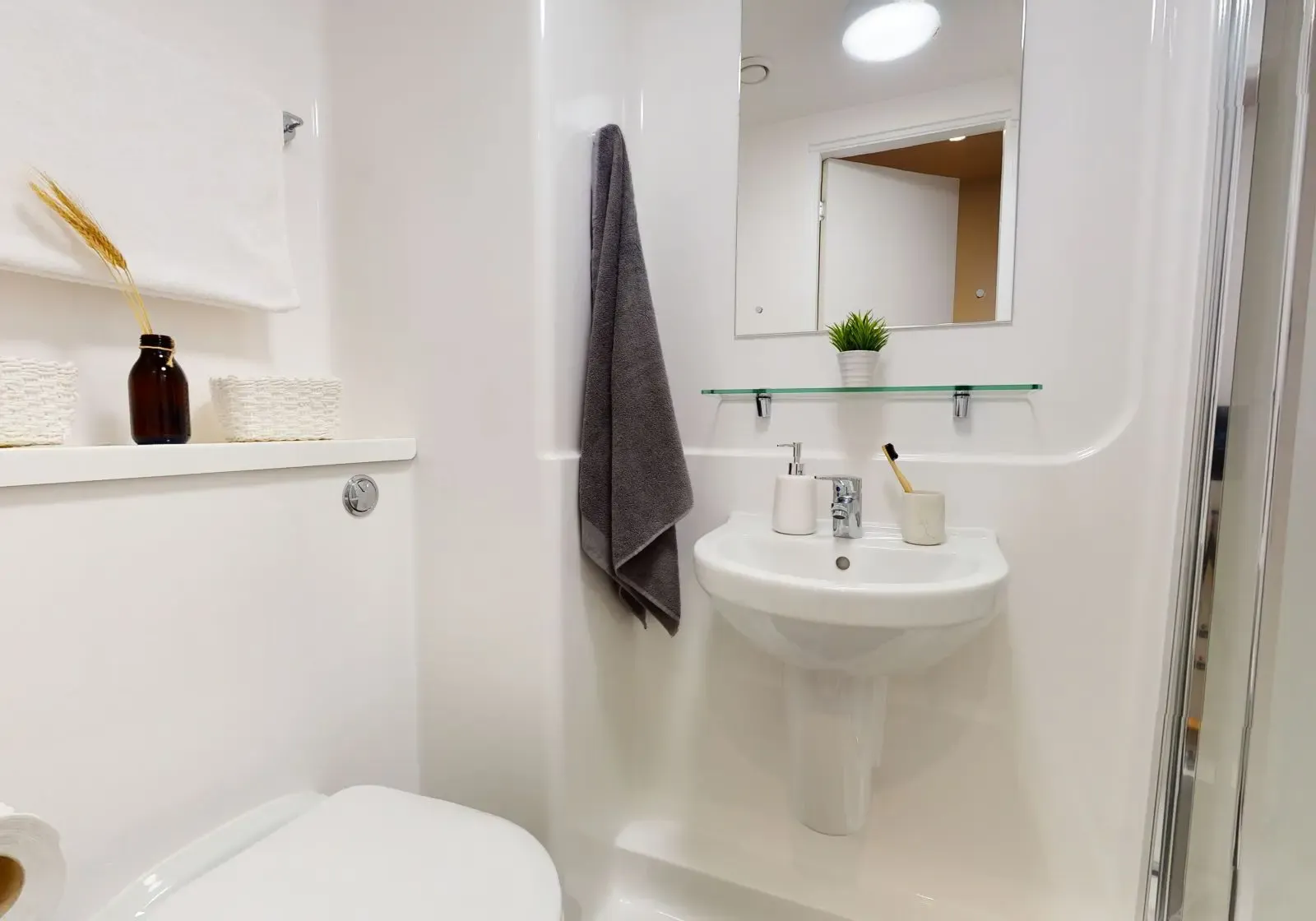 Diamond En Suite Plus