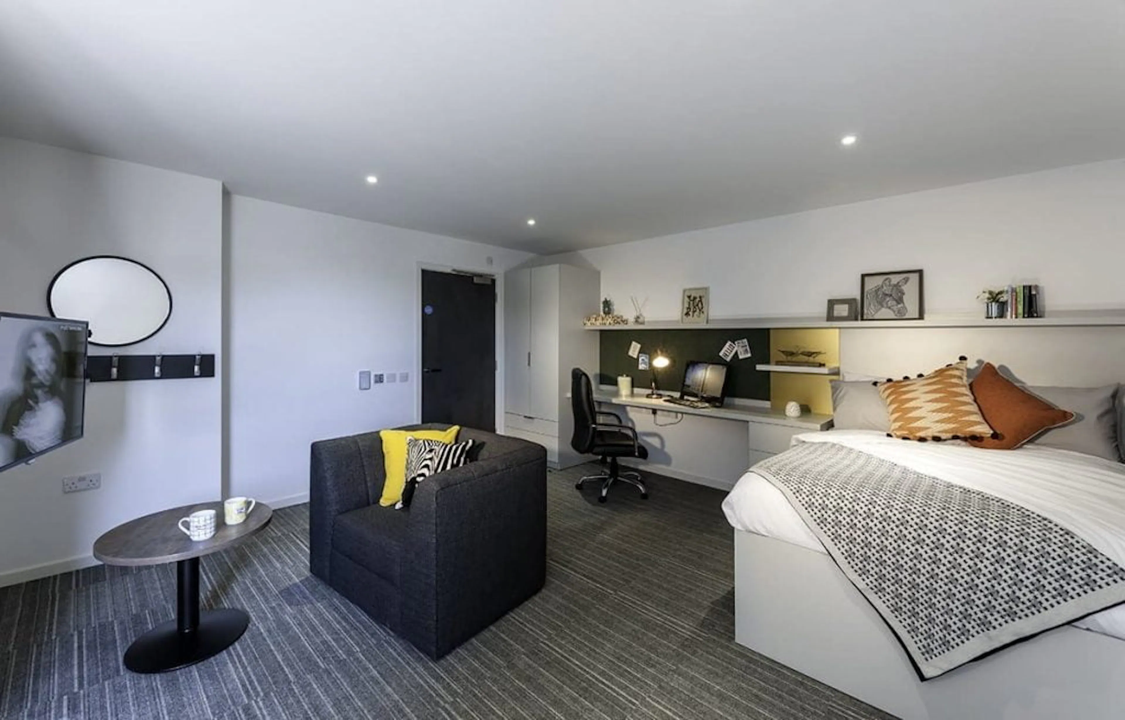 ROOM ROOM 2