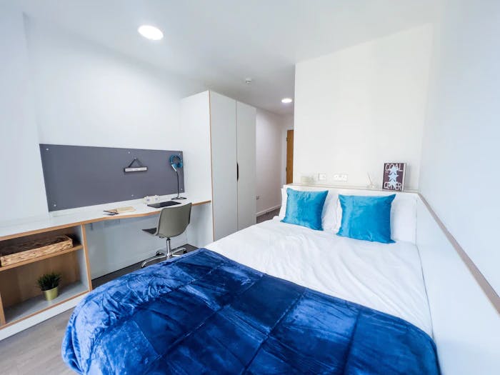 Ensuite Silver Plus - Terrace