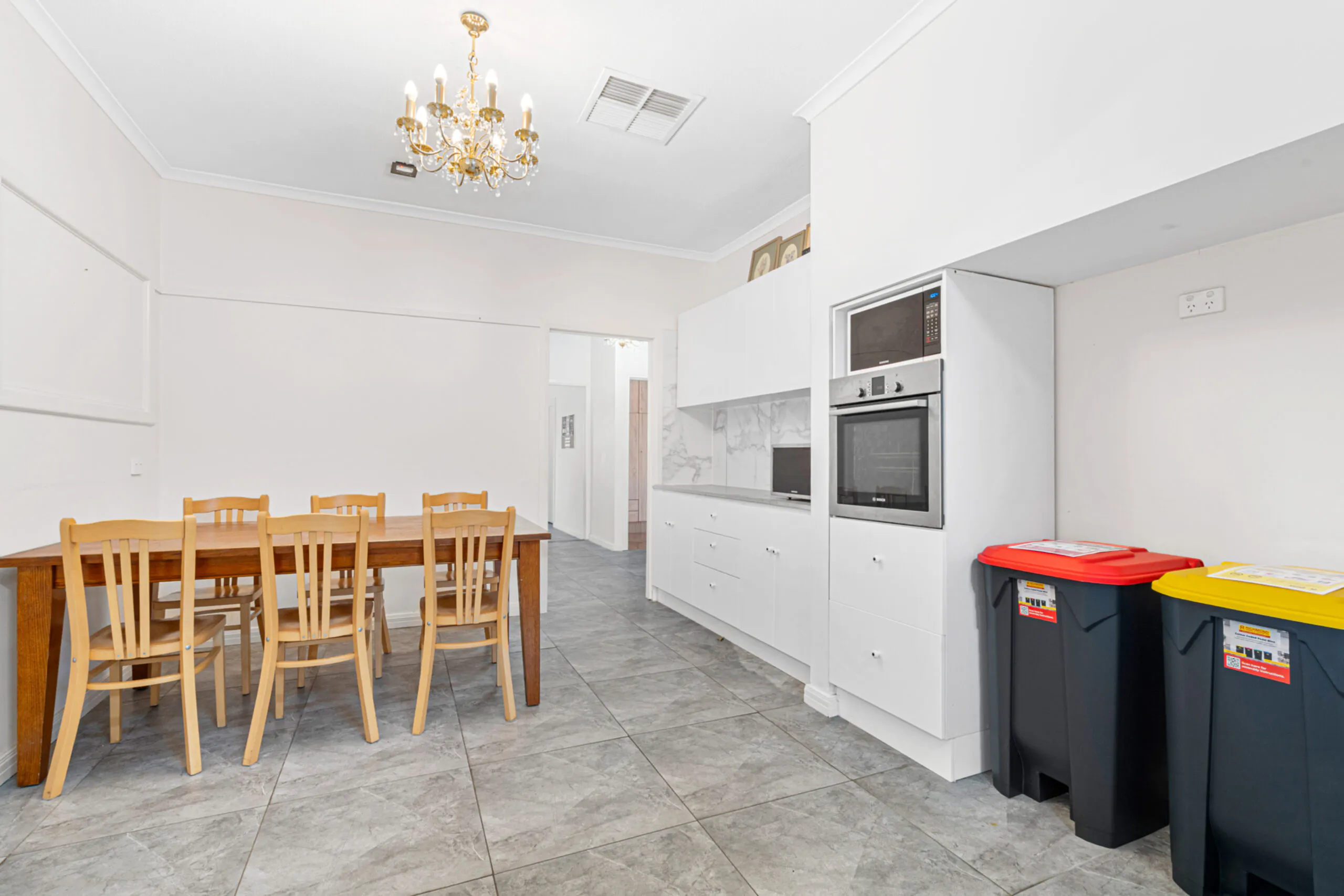Twin Room KITCHEN 2