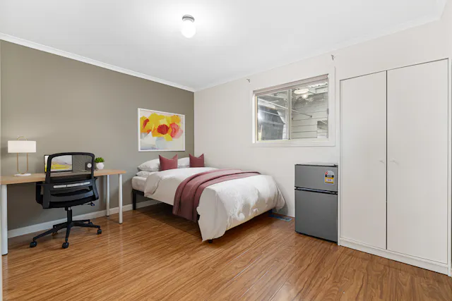 Double Room room image 1