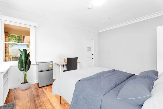 Double Room room image 2