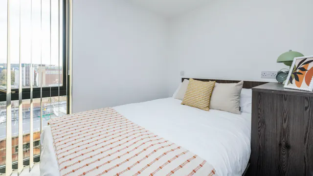 Duplex Studio room image 2
