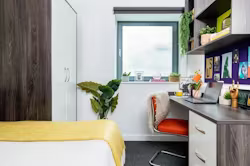 orion-point-southampton-Ensuite Small Highest Double