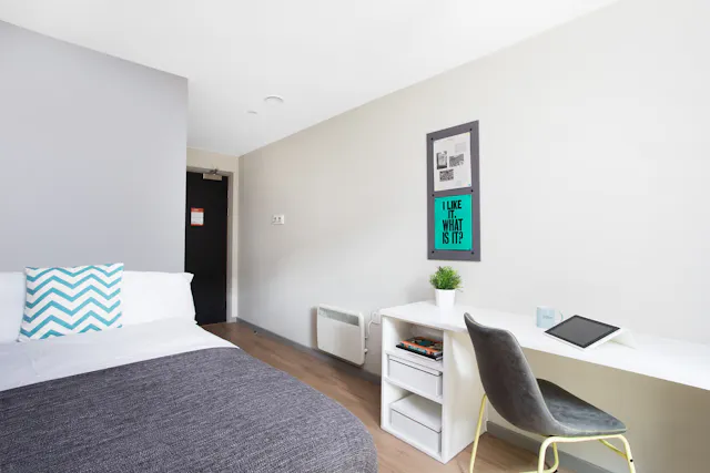 Classic Ensuite room image 2