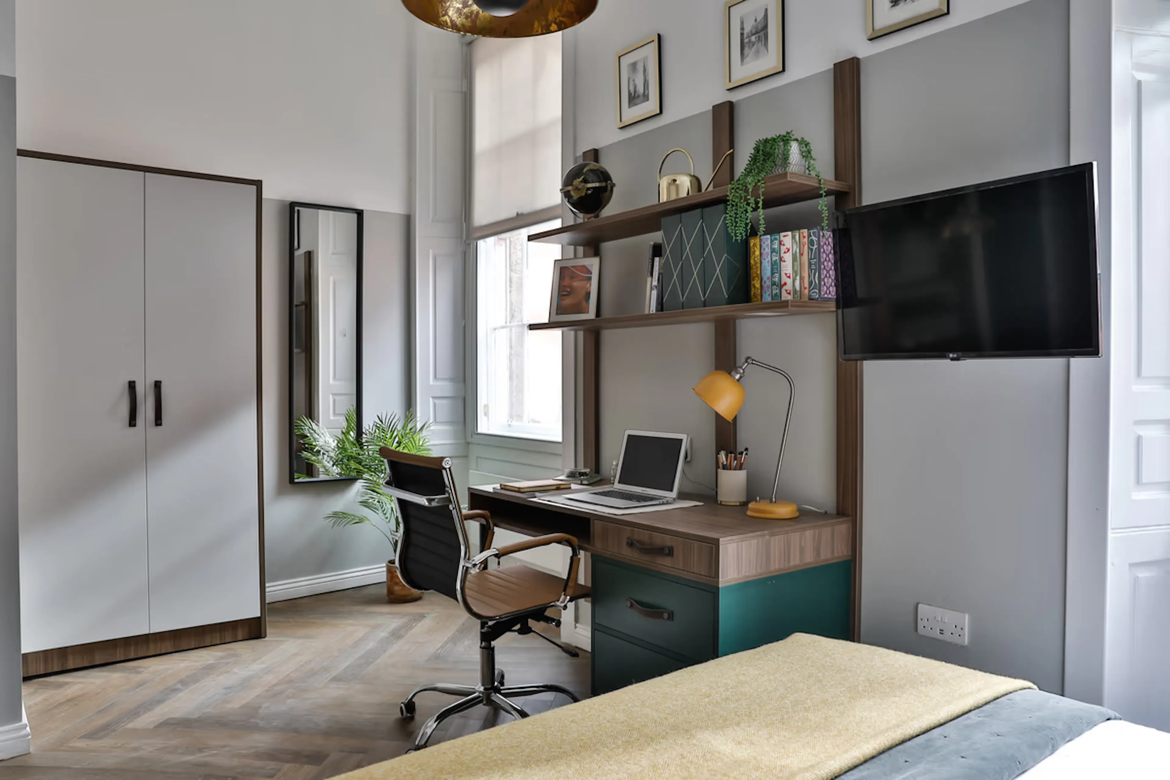 Premium Studio ROOM 1