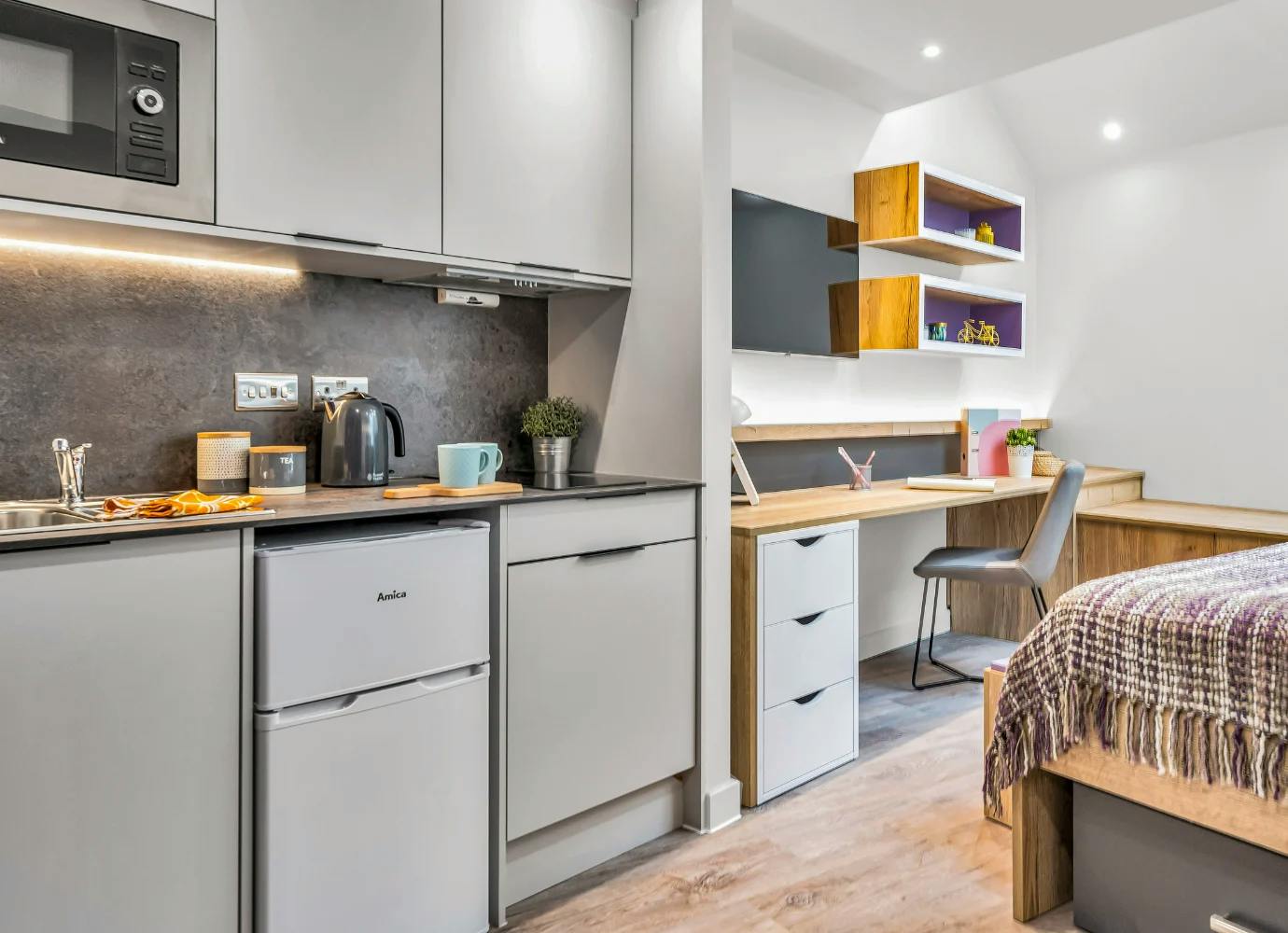 Elegance Elevate Apartment