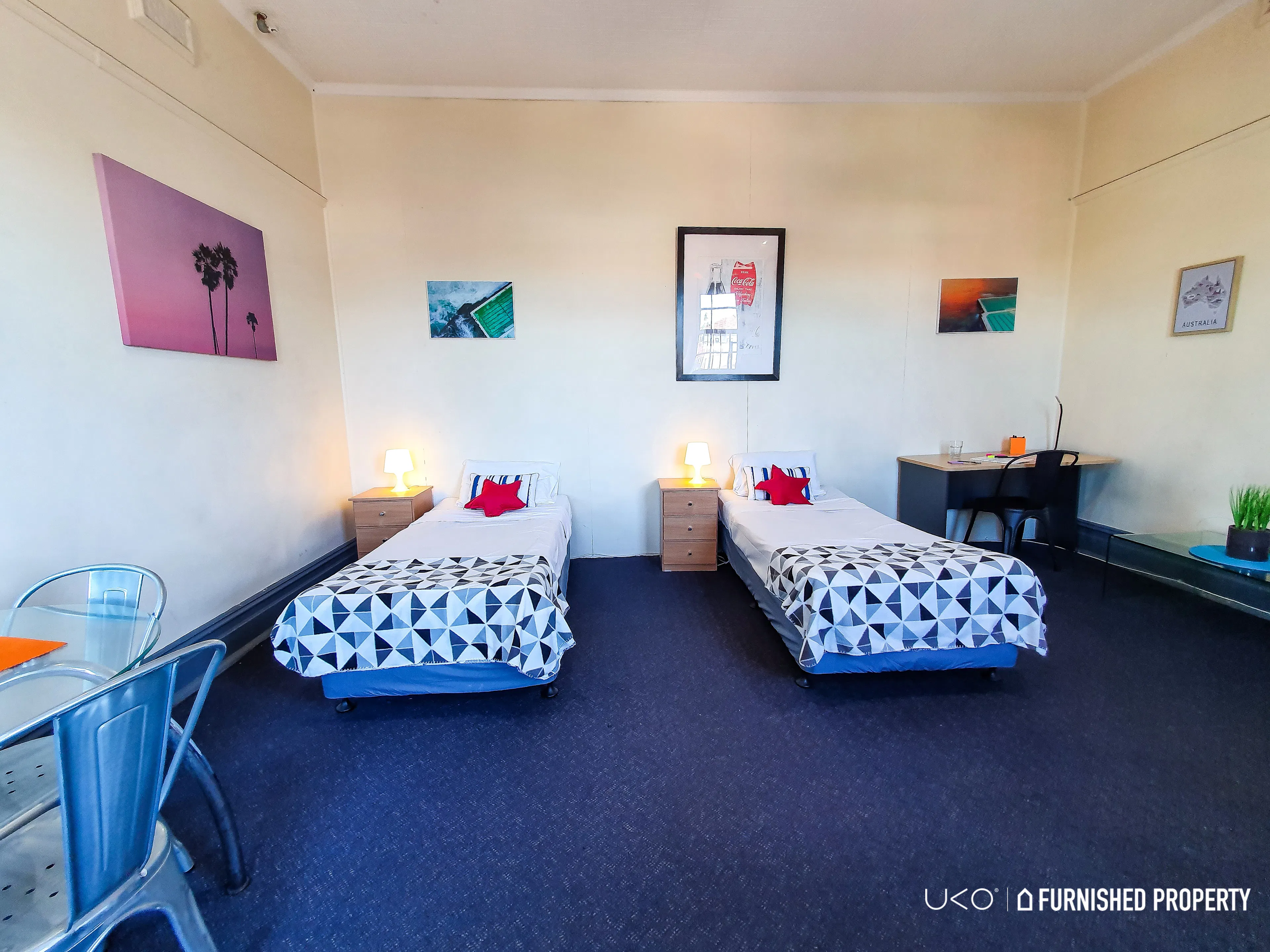 ROOM ROOM 2