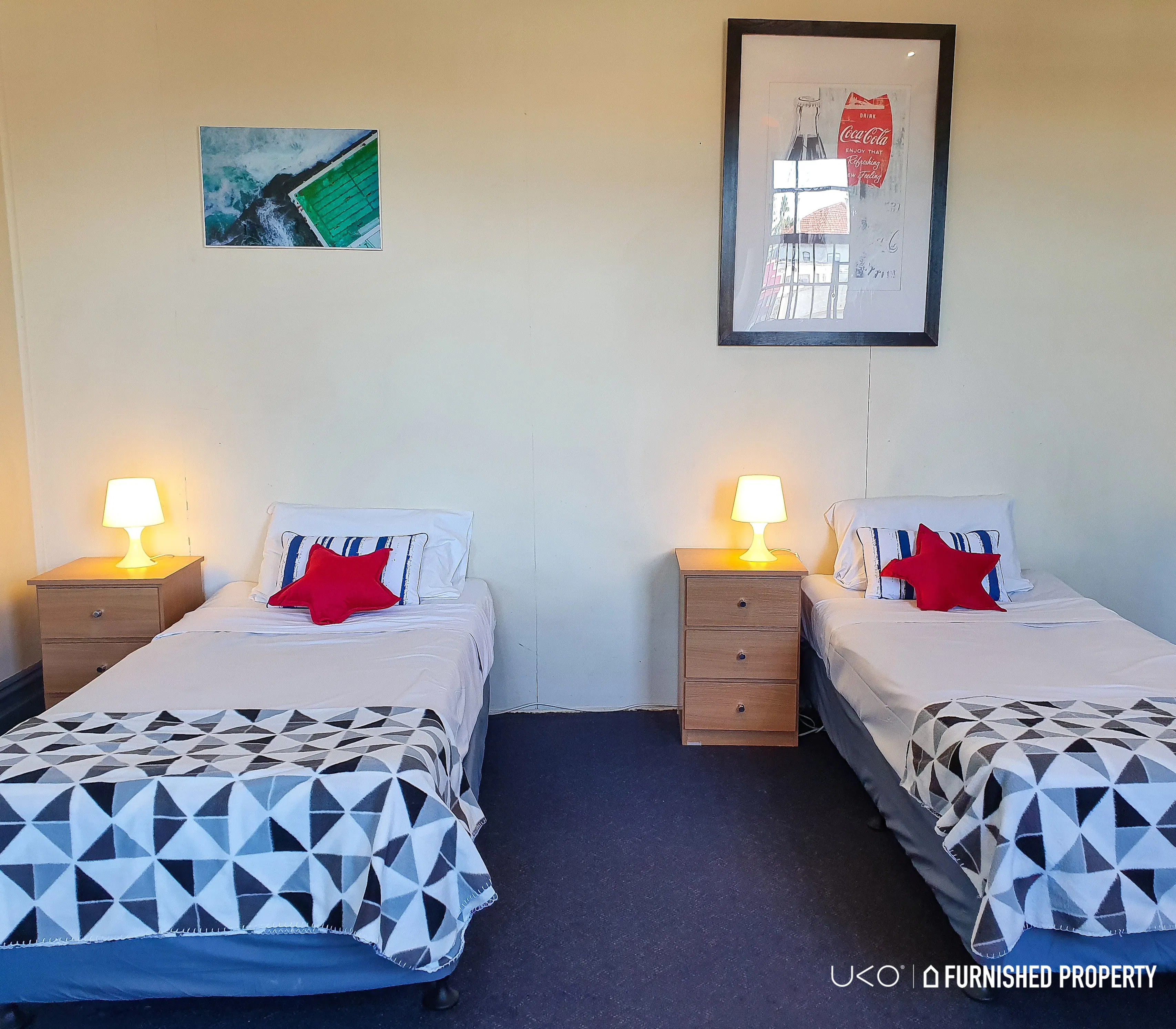 ROOM ROOM 1