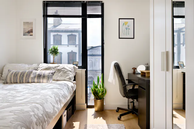 En-Suite room image 1