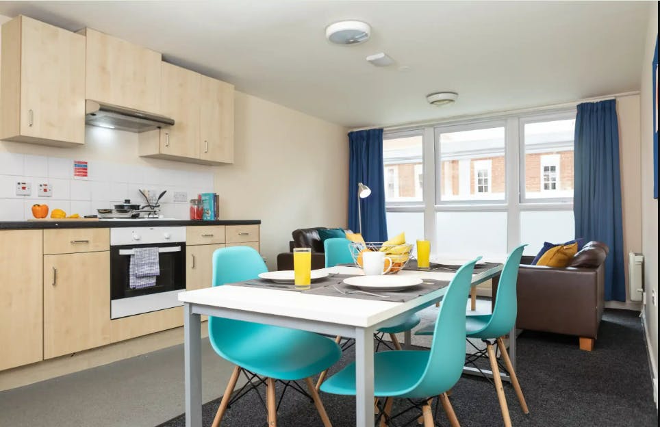 Ensuite - Silver Plus