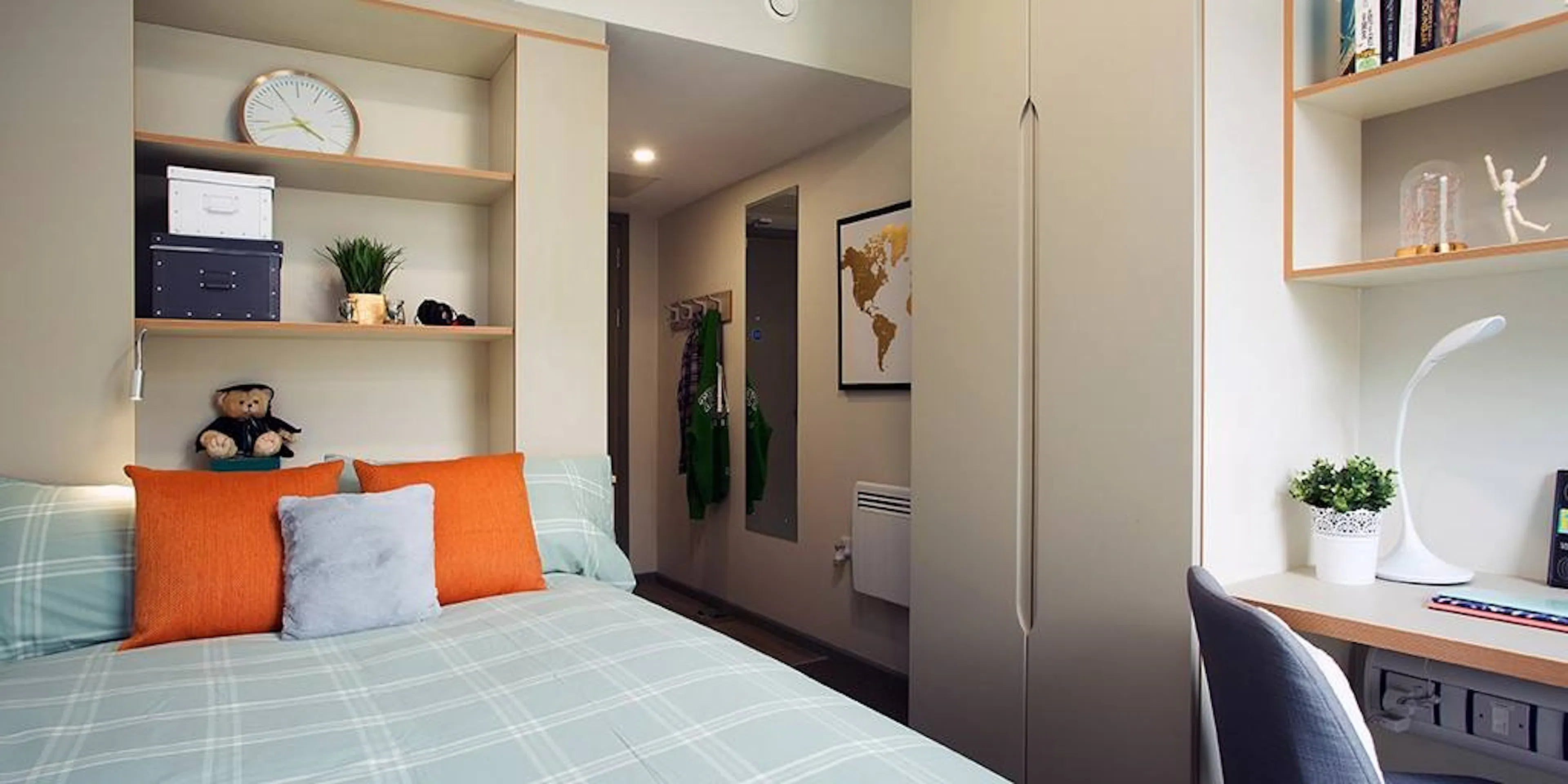 ROOM ROOM 1