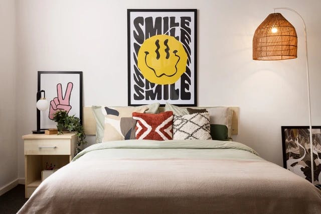 atlantic-point-liverpool-Ensuite Extra large Standard Double