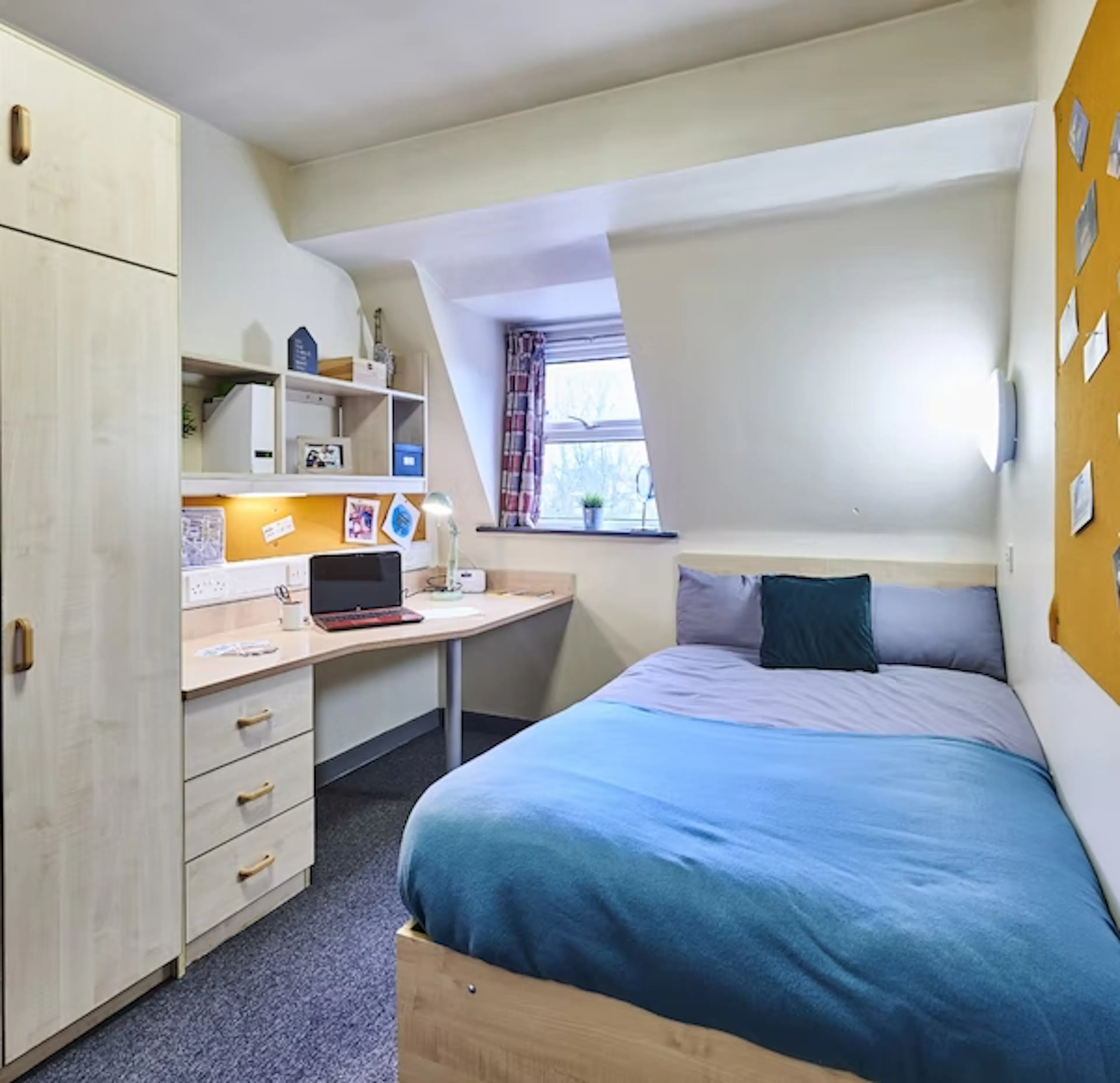 Silver En-Suite ROOM 3