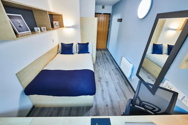 Ensuite Standard room image 2