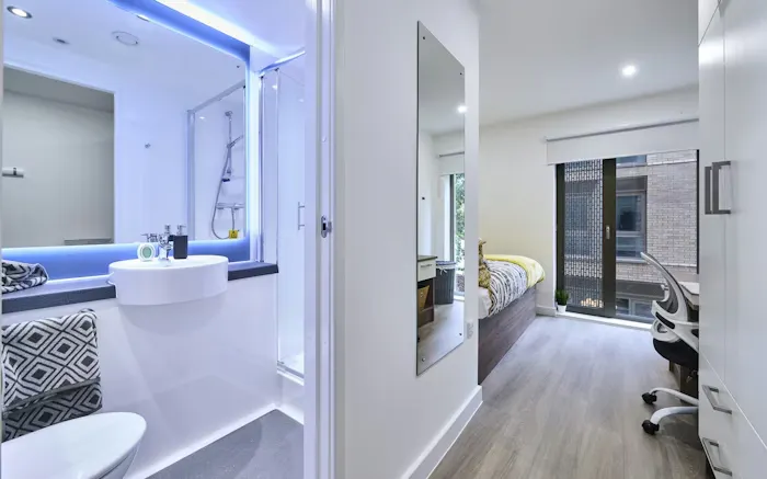 Ensuite Gold