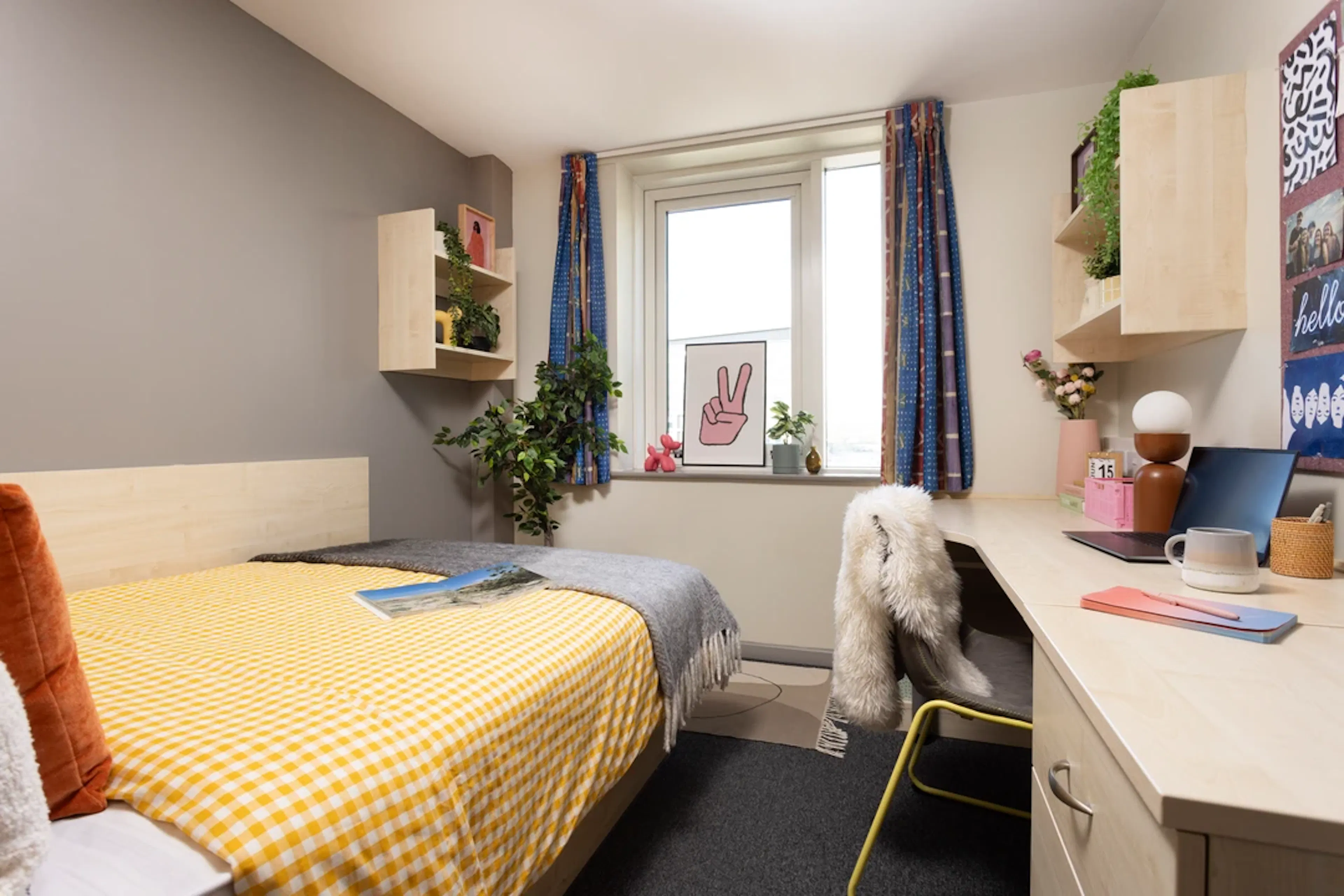 Ensuite Small High Double ROOM 3