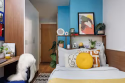 sugarhouse-close-edinburgh-Ensuite: Three Bed Flat Extra Large Standard Double