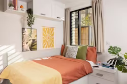 burnet-point-edinburgh-Ensuite Large Standard Double