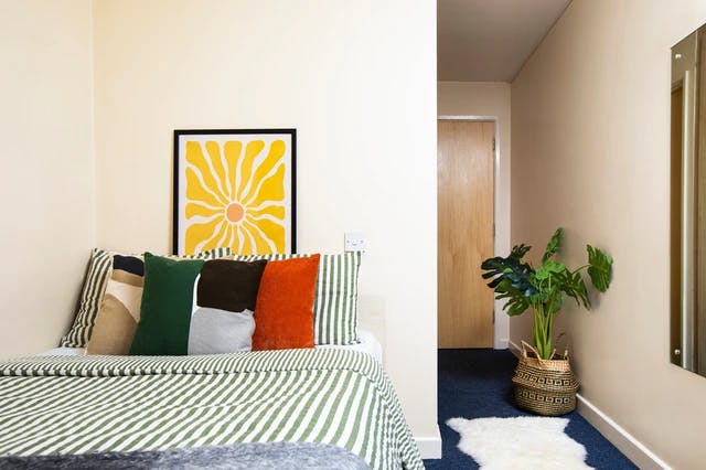 Ensuite: Two Bed Flat Large Standard Double