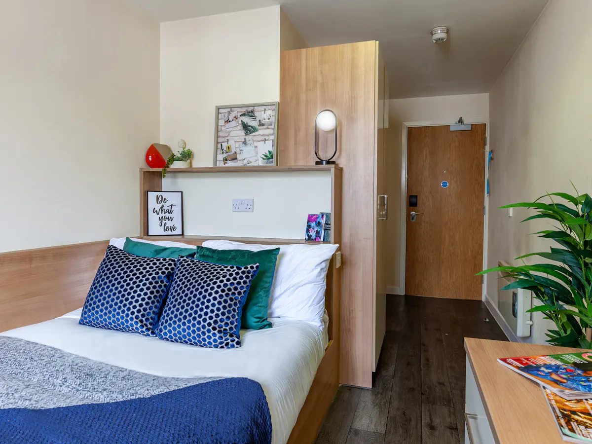 Ensuite ROOM