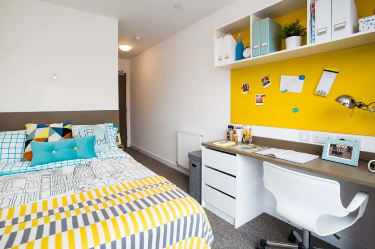 En-suite ROOM