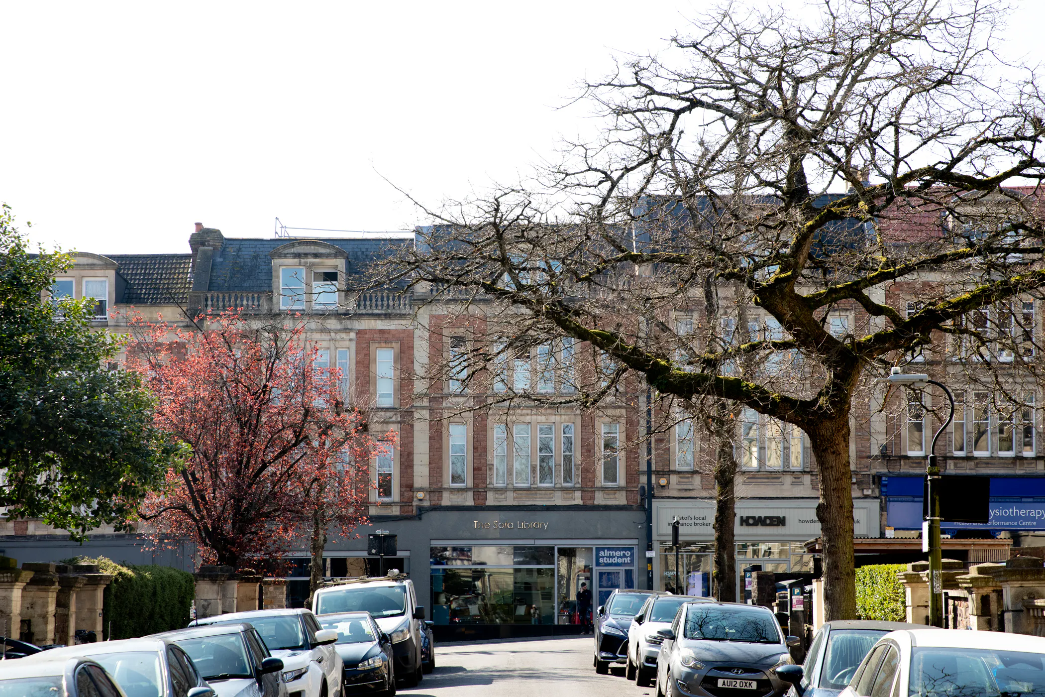 BUILDING