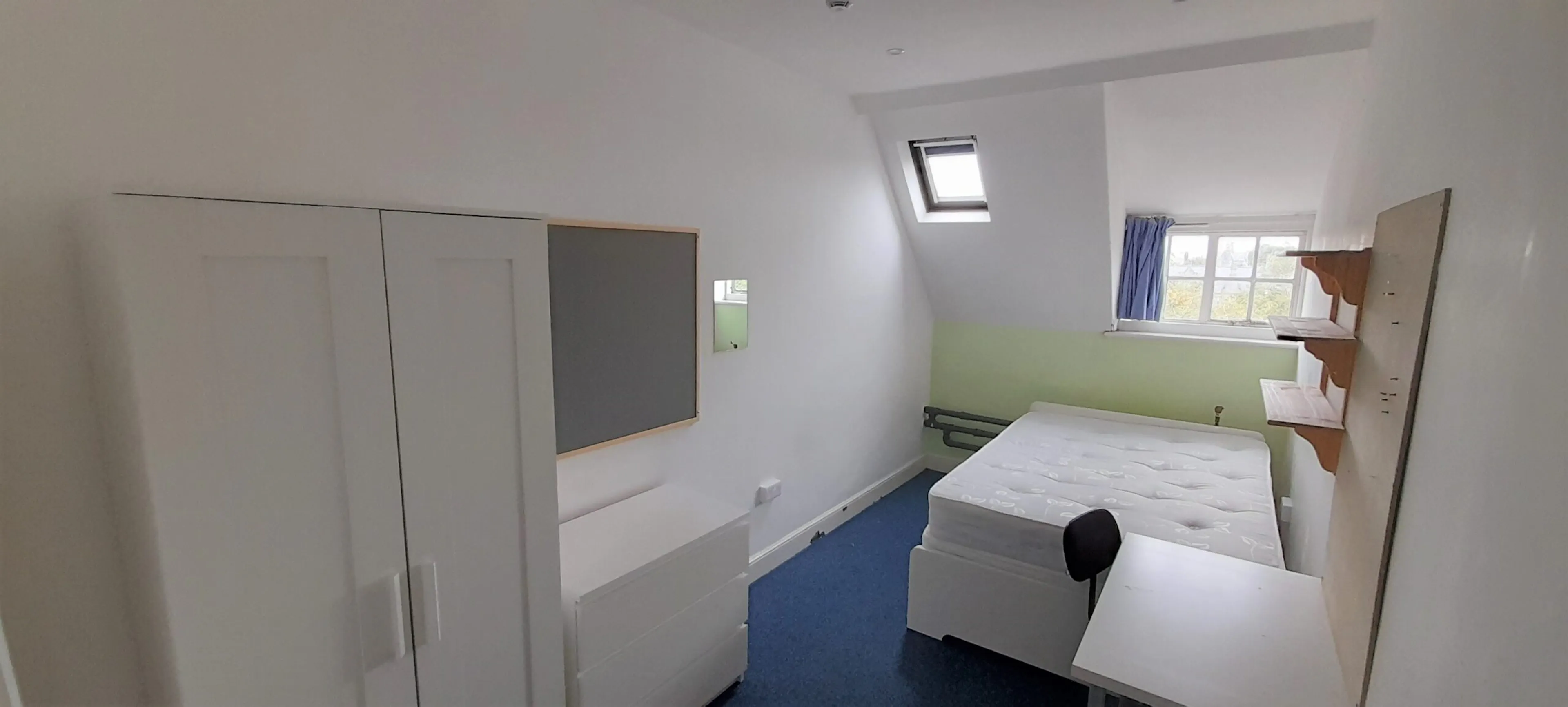 Extra Large Double ROOM 2
