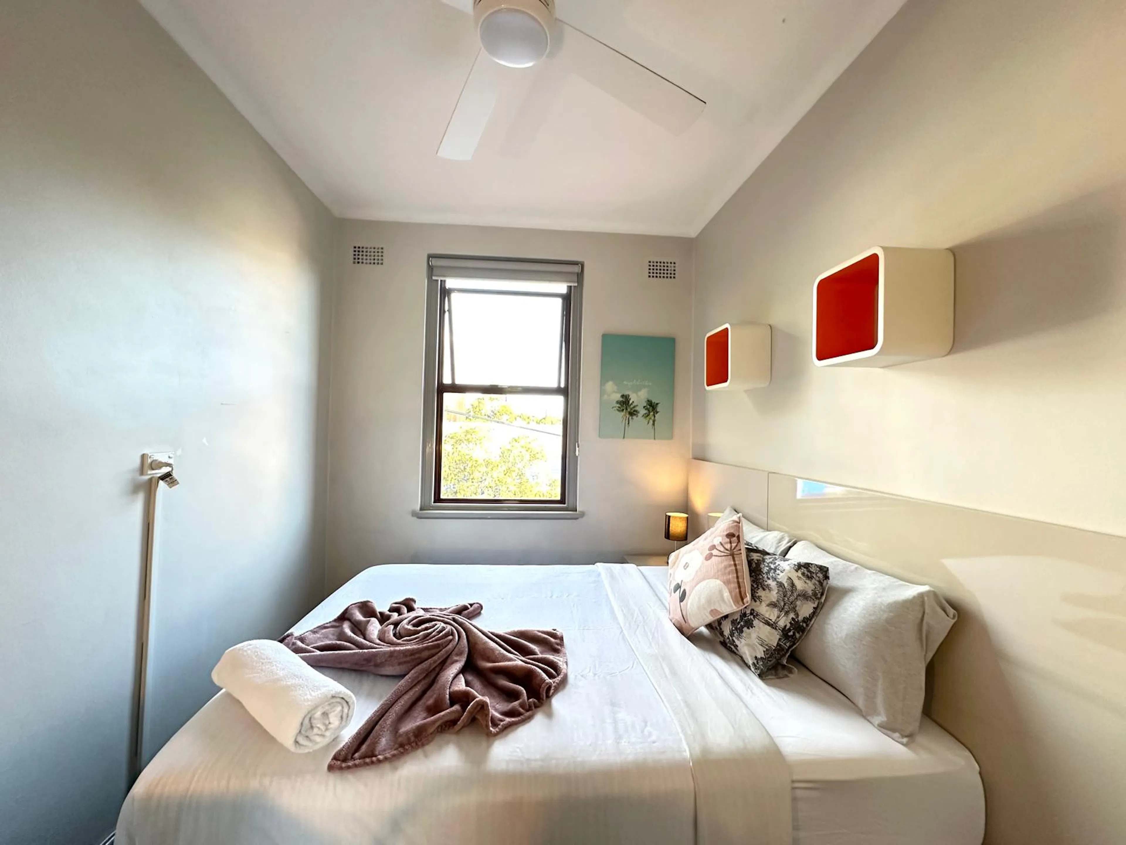 Standard Room - Queen Bed ROOM 2