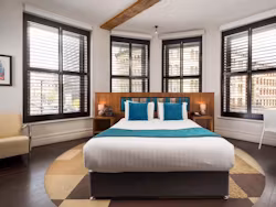 roomzzz-manchester-city-manchester-Family Grande Studio