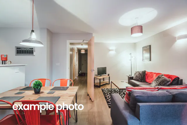 Flat 14, 5 Bedroom Apartment room image 2