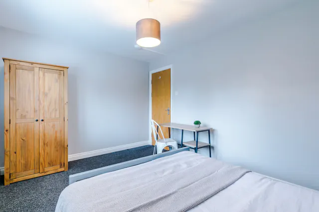 Flat 15, 2 Bedroom Apartment room image 2