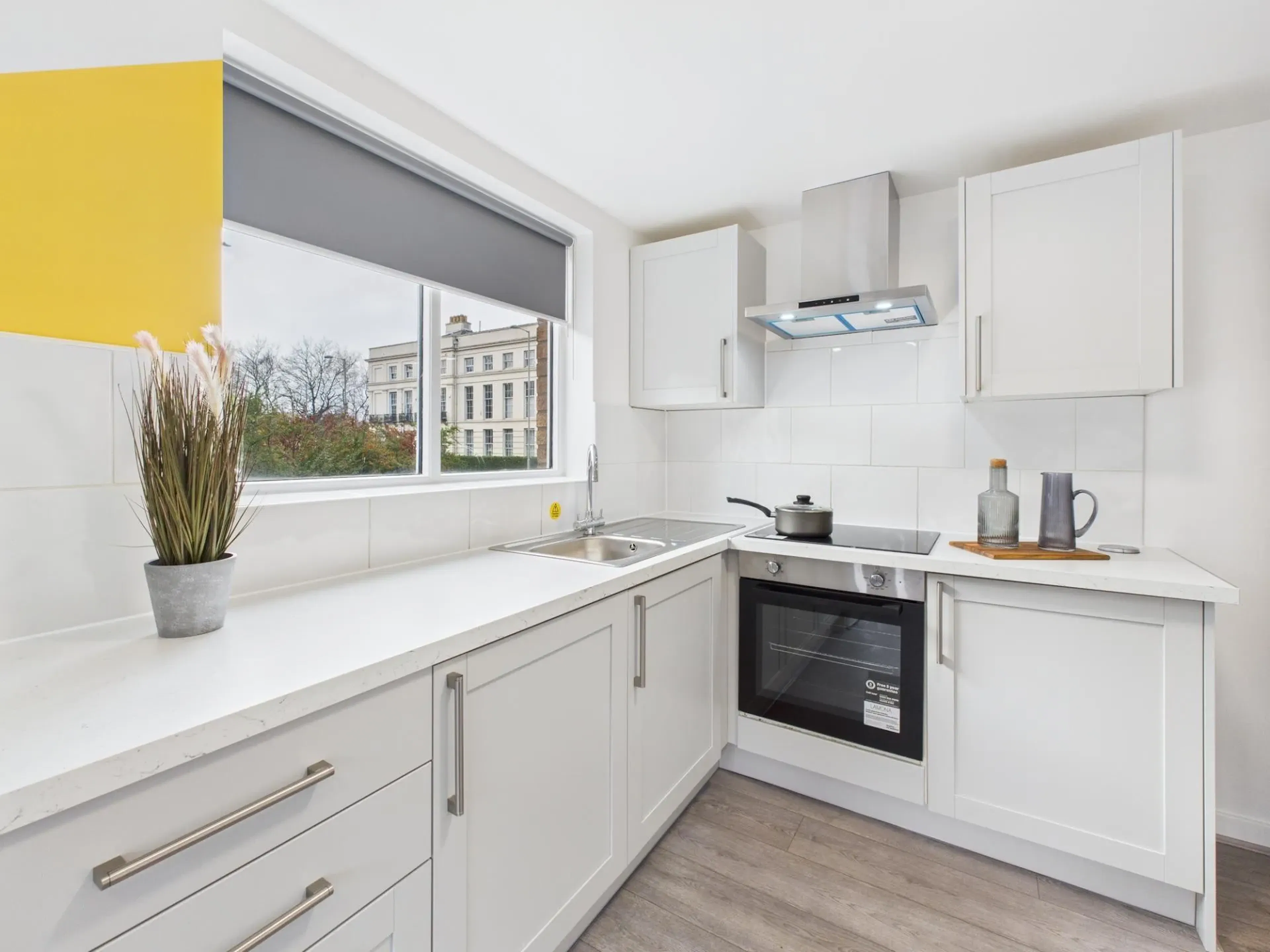 2 Bedroom House Flat 1 KITCHEN 3