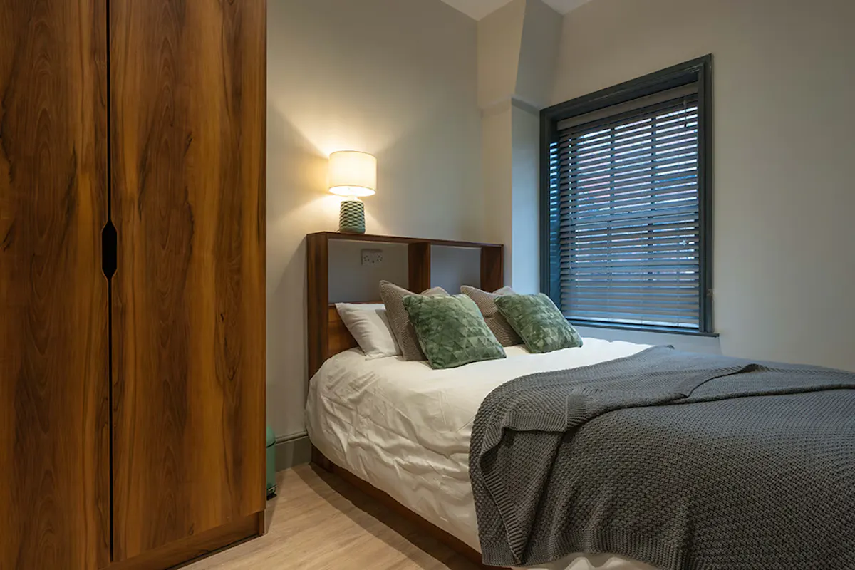 One-Bed Apartment ROOM