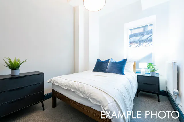 Flat 9 room image 1