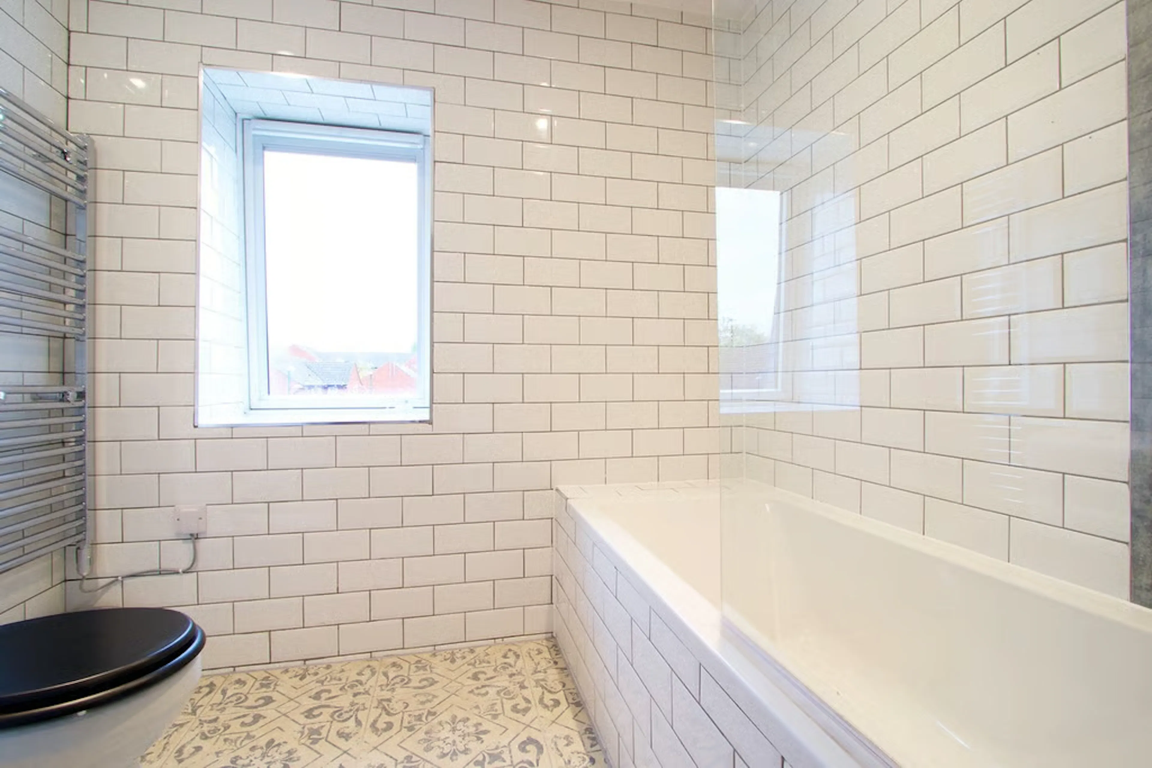 Flat I BATHROOM 3