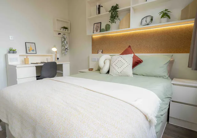 Platinum Two Bed Duplex room image 2