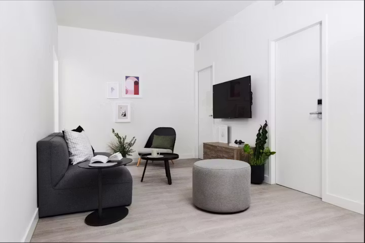 central-melbourne-melbourne-Four bed Ensuite-1