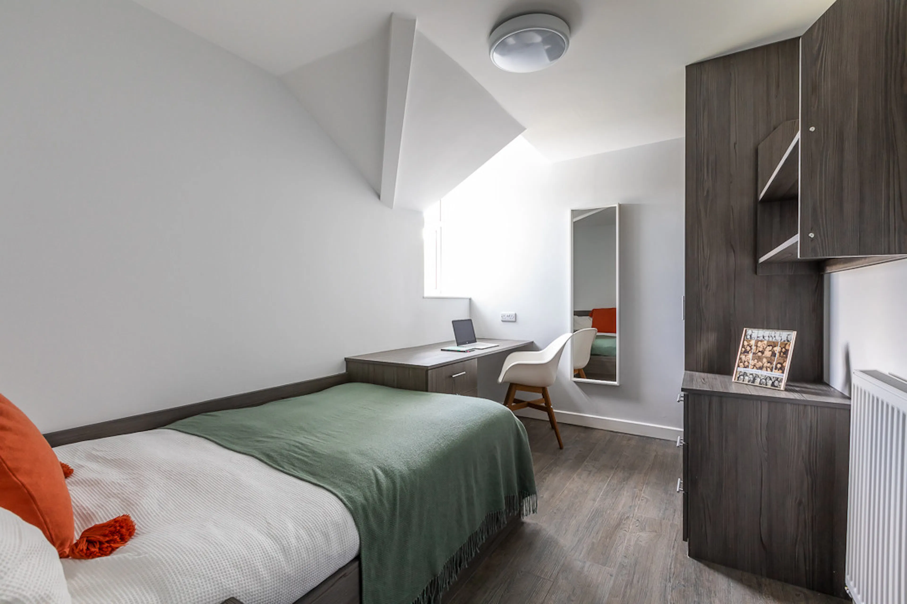 4 Bed Flat ROOM 3